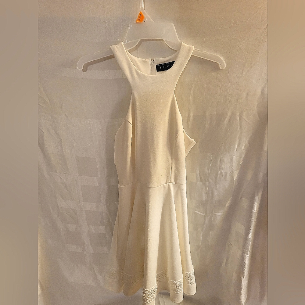 B. Darlin White Mini Dress - Women's 7/8